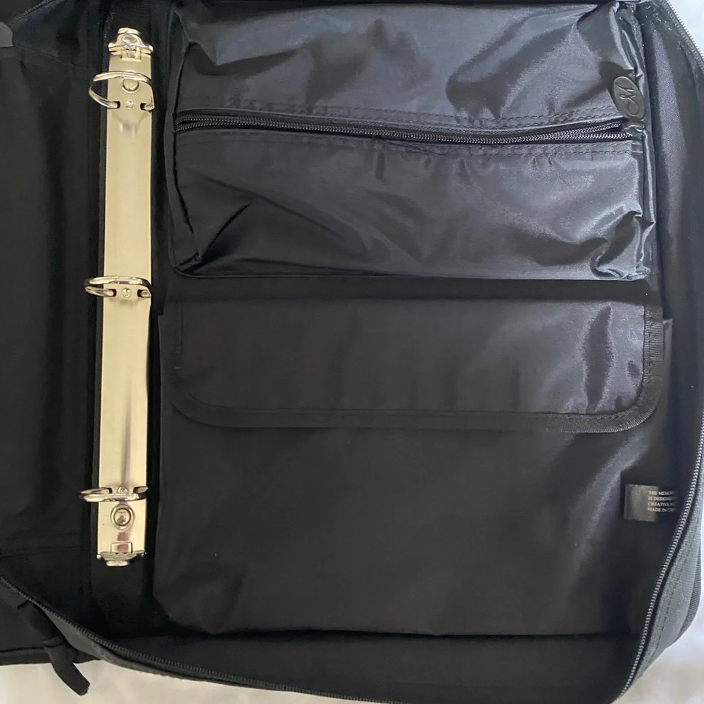 Creative Memories the memory mate binder scrapbooking bag case